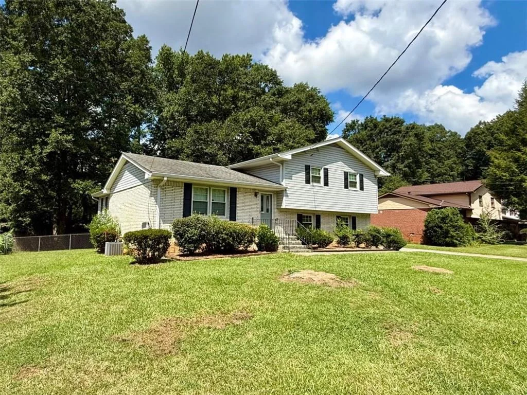 6641 Londonderry Drive, Morrow, GA, 30260