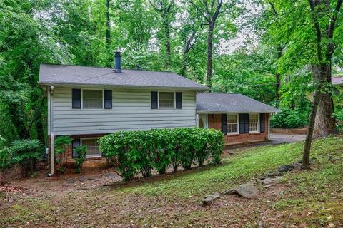 3294 Francine Drive Drive Decatur GA 30033