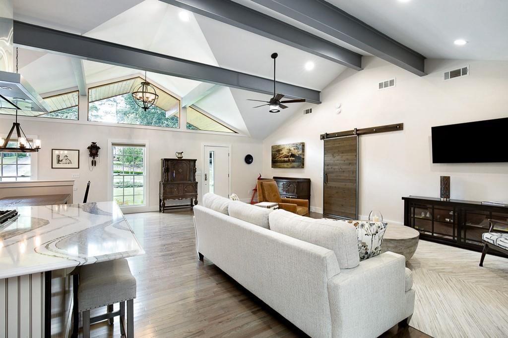 225 Jayne Ellen Way