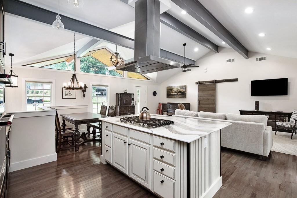 225 Jayne Ellen Way