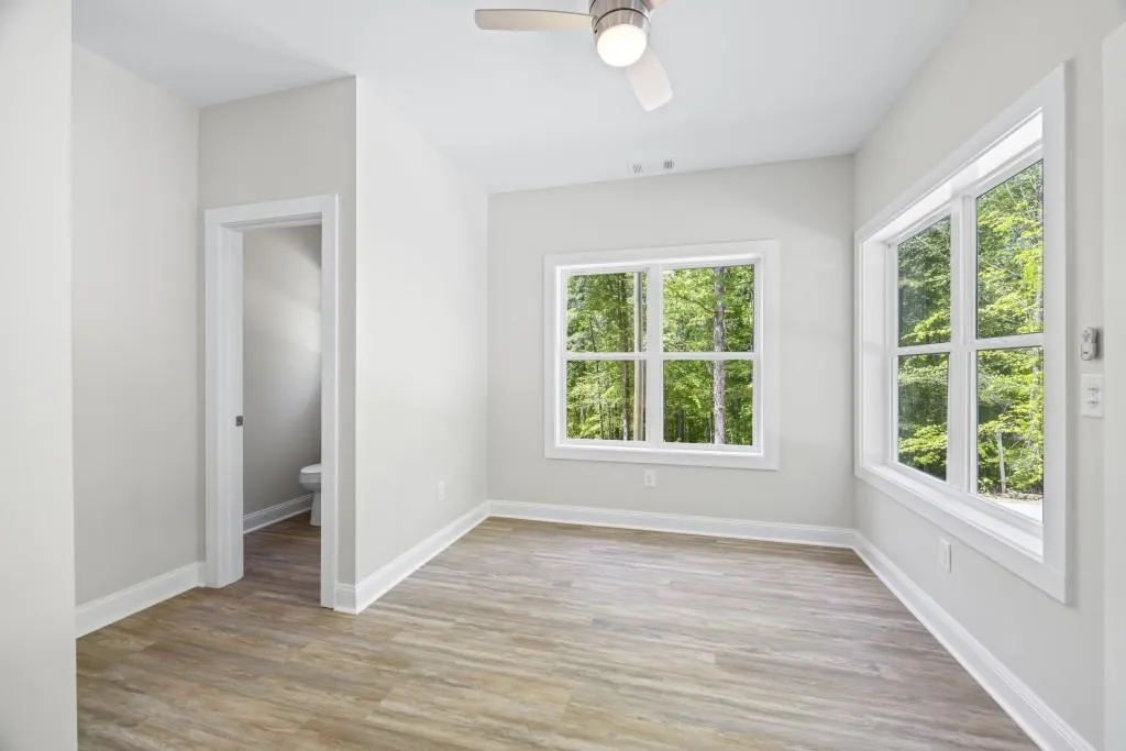 Lavonia, Georgia 30553, United States, 2 Bedrooms Bedrooms, ,3 BathroomsBathrooms,Residential,Active,119708