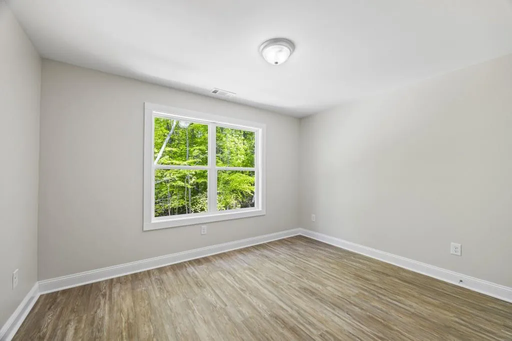 Lavonia, Georgia 30553, United States, 2 Bedrooms Bedrooms, ,3 BathroomsBathrooms,Residential,Active,119708