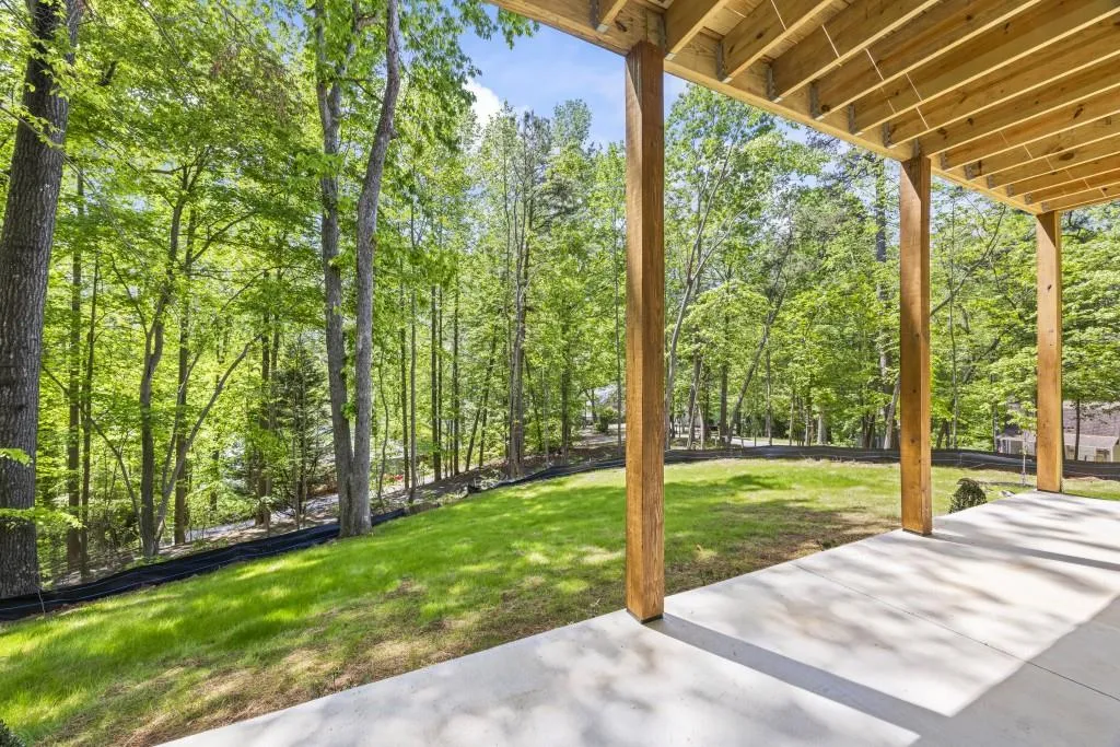 Lavonia, Georgia 30553, United States, 2 Bedrooms Bedrooms, ,3 BathroomsBathrooms,Residential,Active,119708