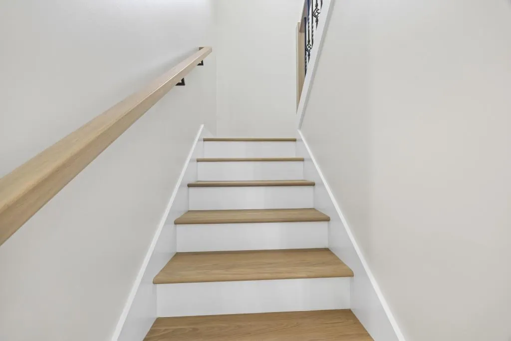 Lavonia, Georgia 30553, United States, 2 Bedrooms Bedrooms, ,3 BathroomsBathrooms,Residential,Active,119708