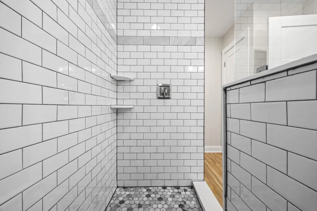 Lavonia, Georgia 30553, United States, 2 Bedrooms Bedrooms, ,3 BathroomsBathrooms,Residential,Active,119708