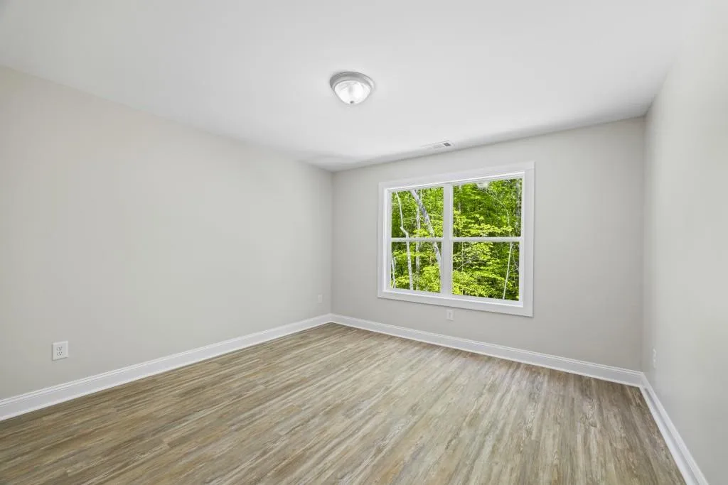 Lavonia, Georgia 30553, United States, 2 Bedrooms Bedrooms, ,3 BathroomsBathrooms,Residential,Active,119708