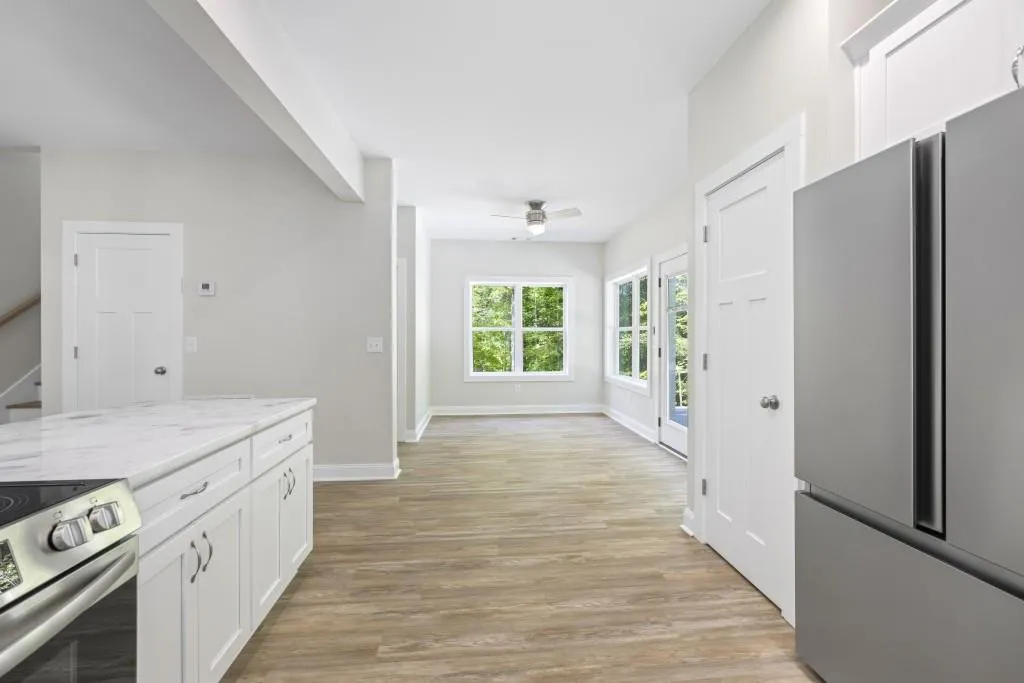 Lavonia, Georgia 30553, United States, 2 Bedrooms Bedrooms, ,3 BathroomsBathrooms,Residential,Active,119708