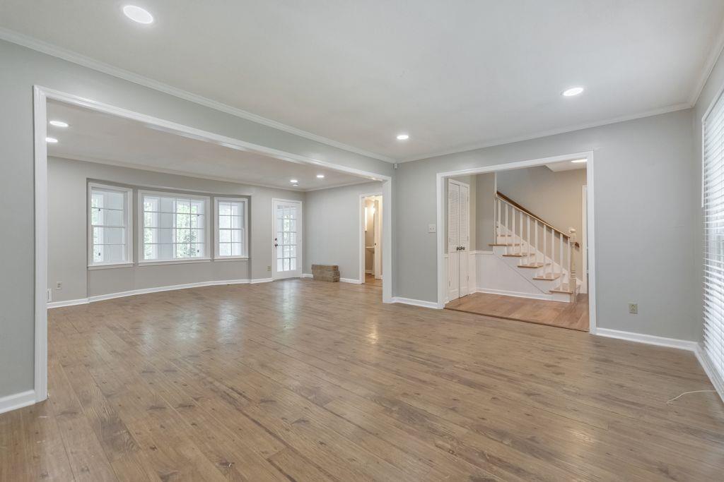 Willow Point - Residential