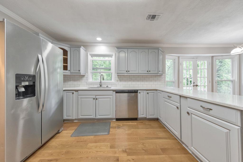 Willow Point - Residential