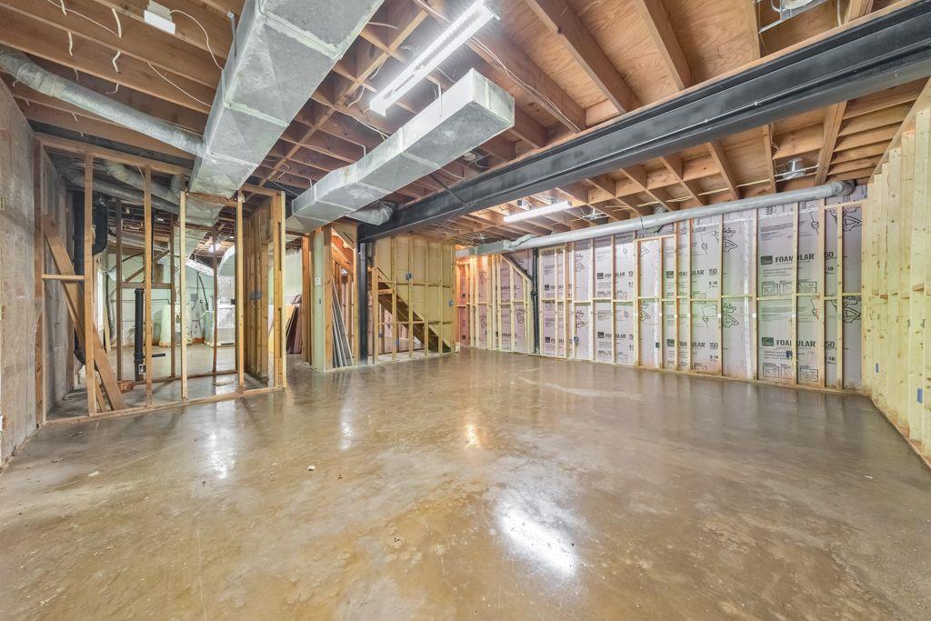 Willow Point - Residential