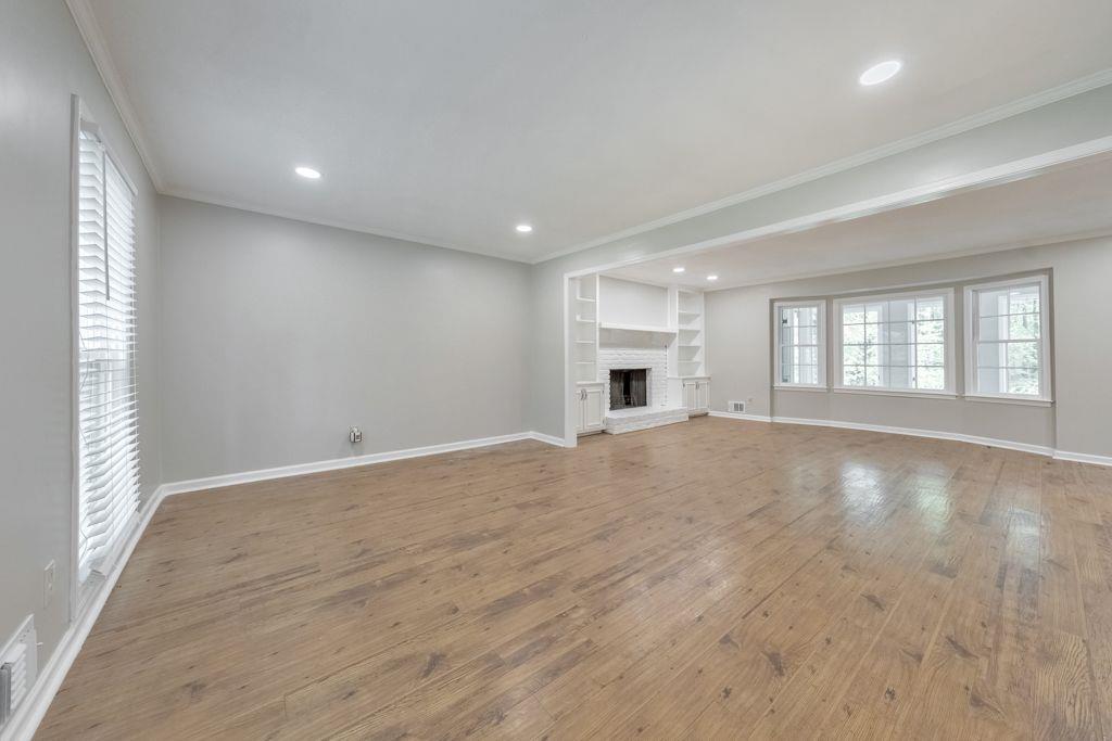 Willow Point - Residential