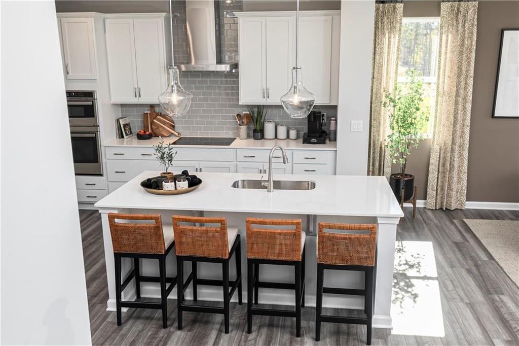 1935 Watson Falls Court