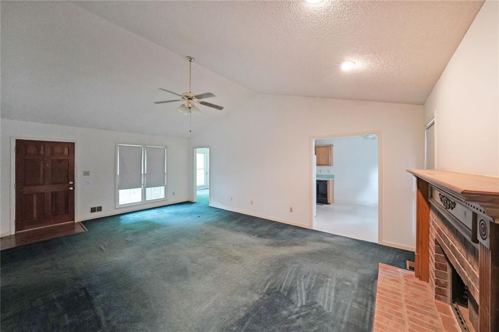 251 Lambeth Drive, Hiram, Georgia image 12