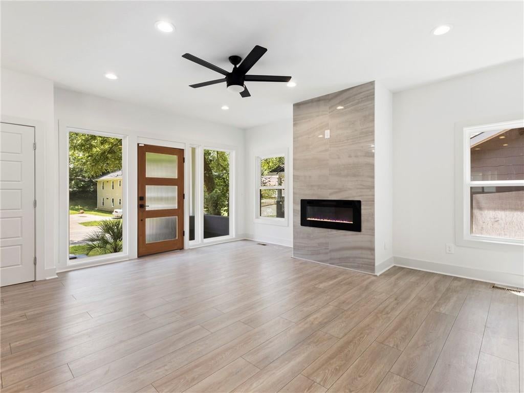 2879 Randall Street