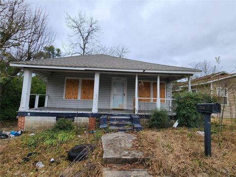 2586 DUBOSE Street Macon GA 31204