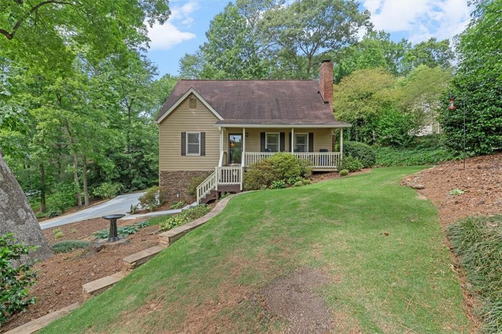852 Wyntuck Drive NW