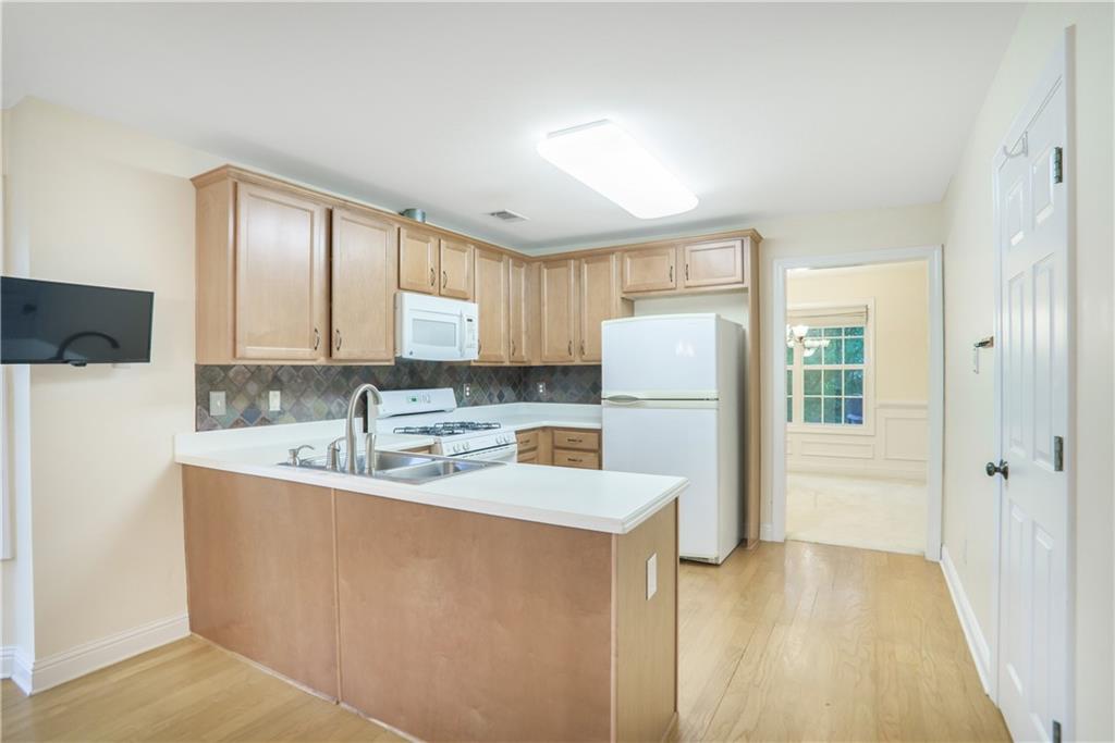 75 Saltcreek Point