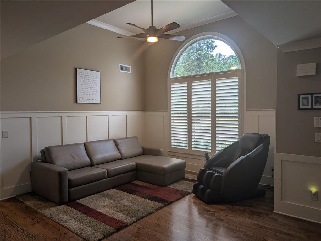 212 Wilshire Terrace