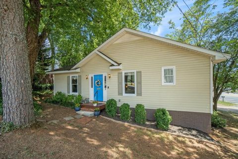 2 Fair SW Rome GA 30161