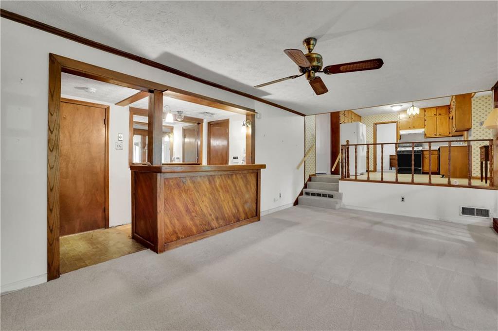 5618 Fern Creek Drive, Lilburn, Georgia image 10