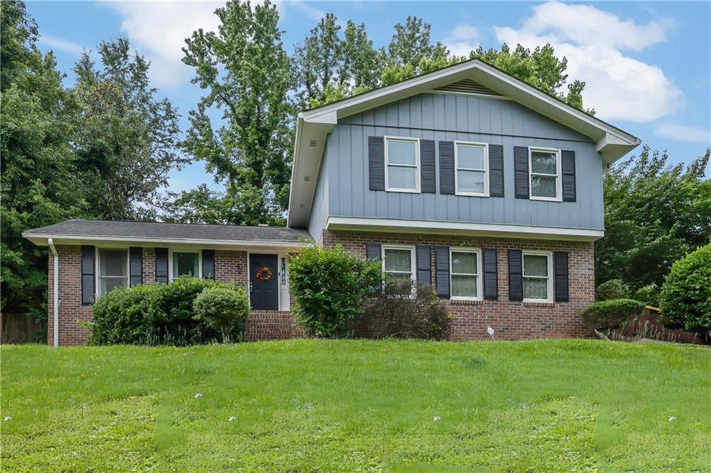 5618 Fern Creek Drive, Lilburn, Georgia image 1