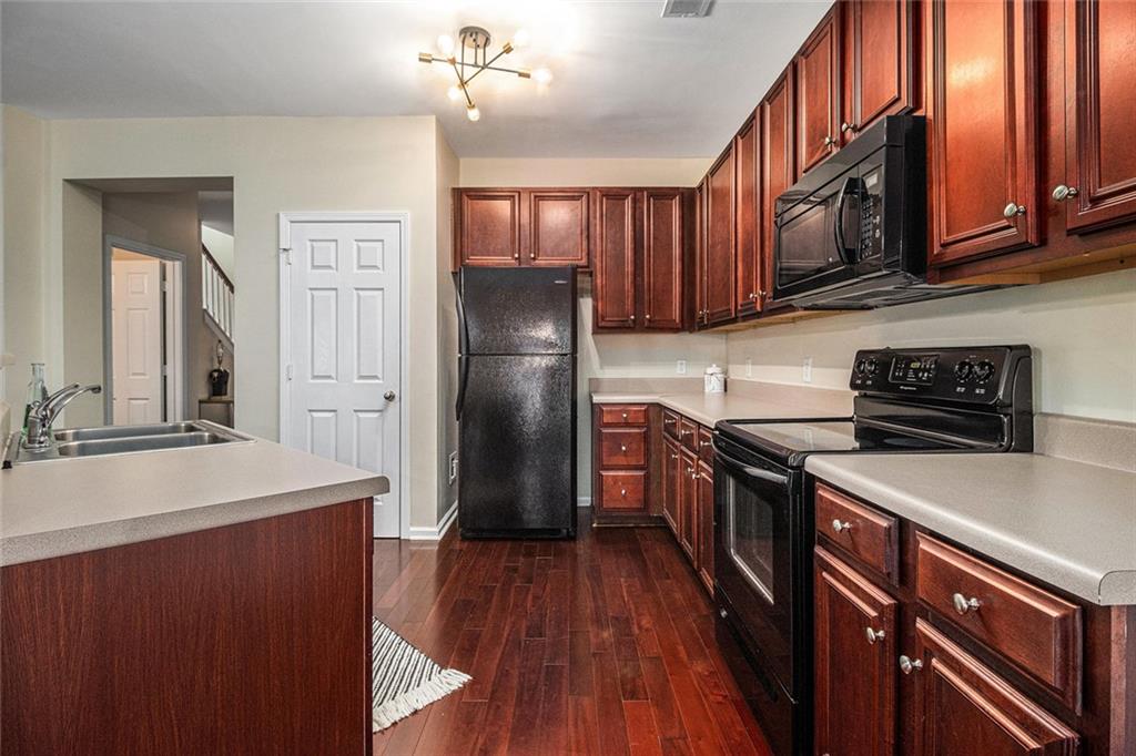 2555 Flat Shoals Road #1405, College Park, Georgia image 11