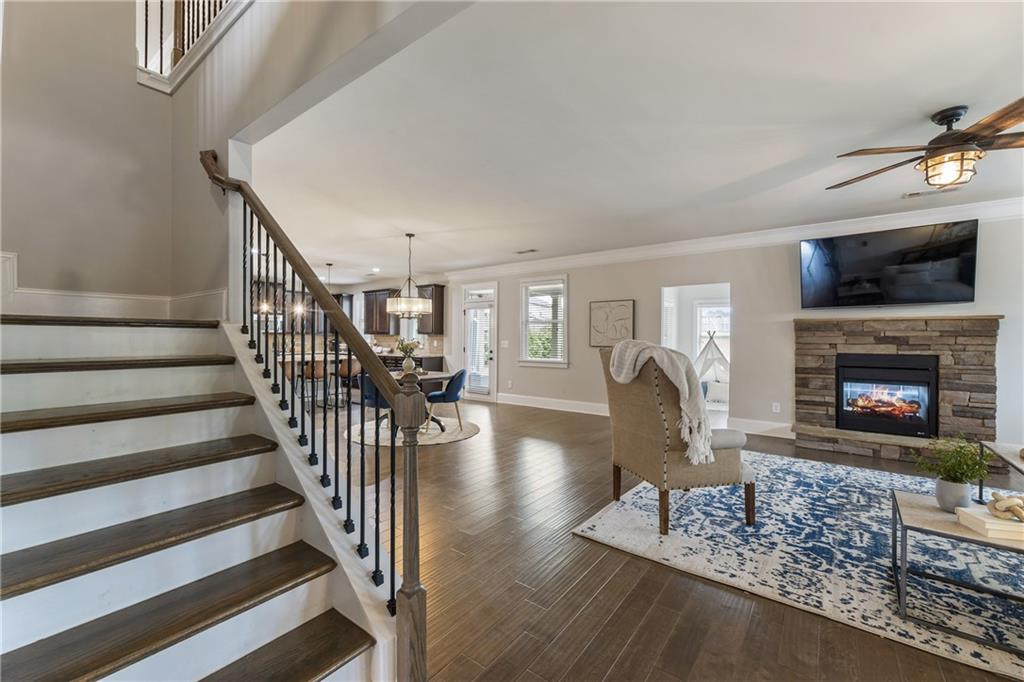 4375 Mossbrook Circle, Alpharetta, Georgia image 25
