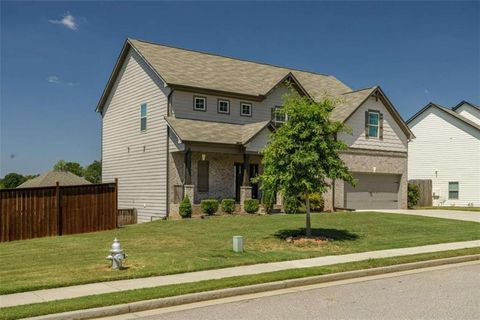 A home in Dacula