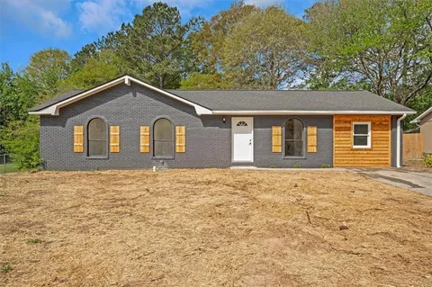 8833 E Bourne Drive E, Jonesboro, GA 30238 - MLS#: 7563364