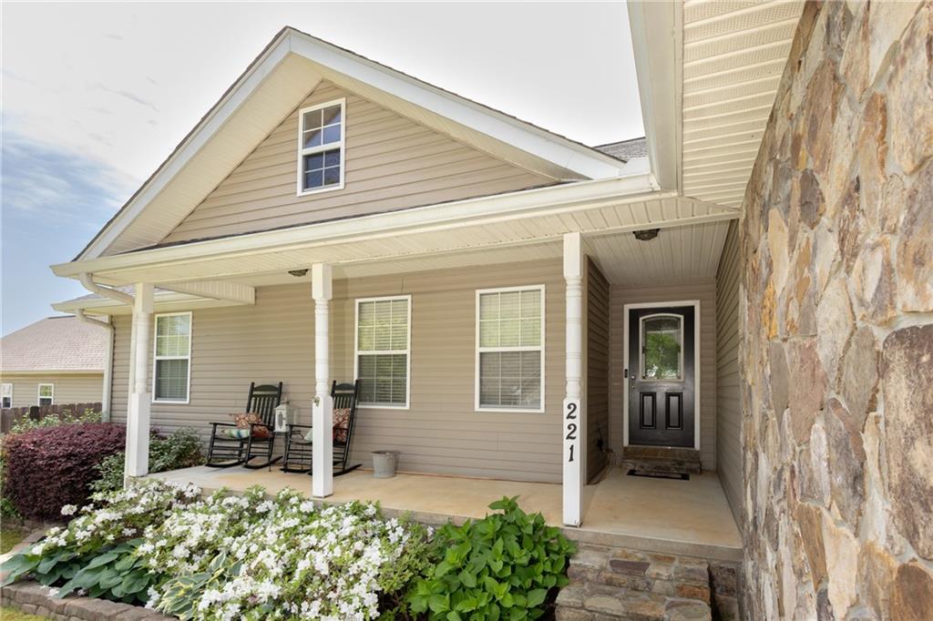 221 Legacy Drive, Demorest, Georgia image 9