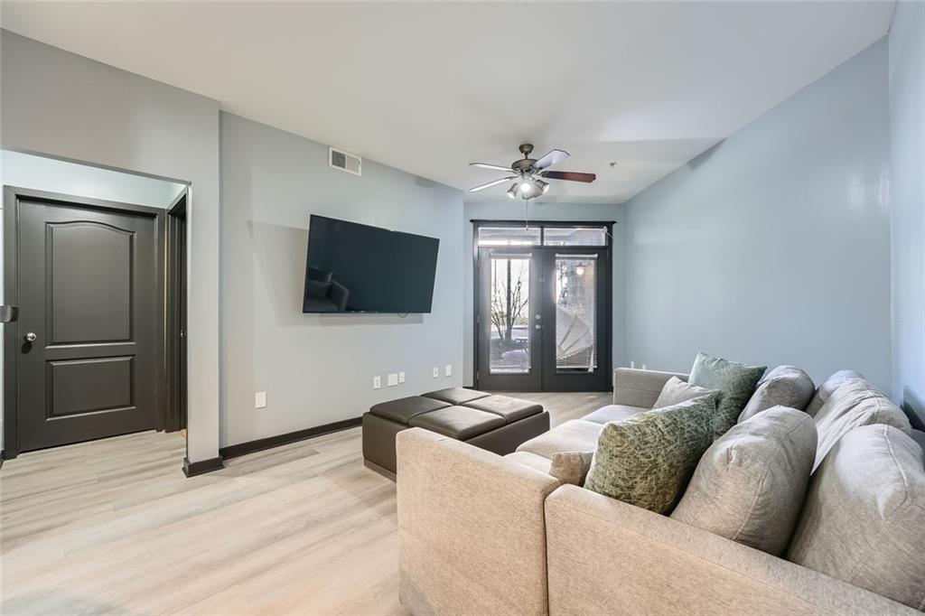 390 17th Street NW 2041