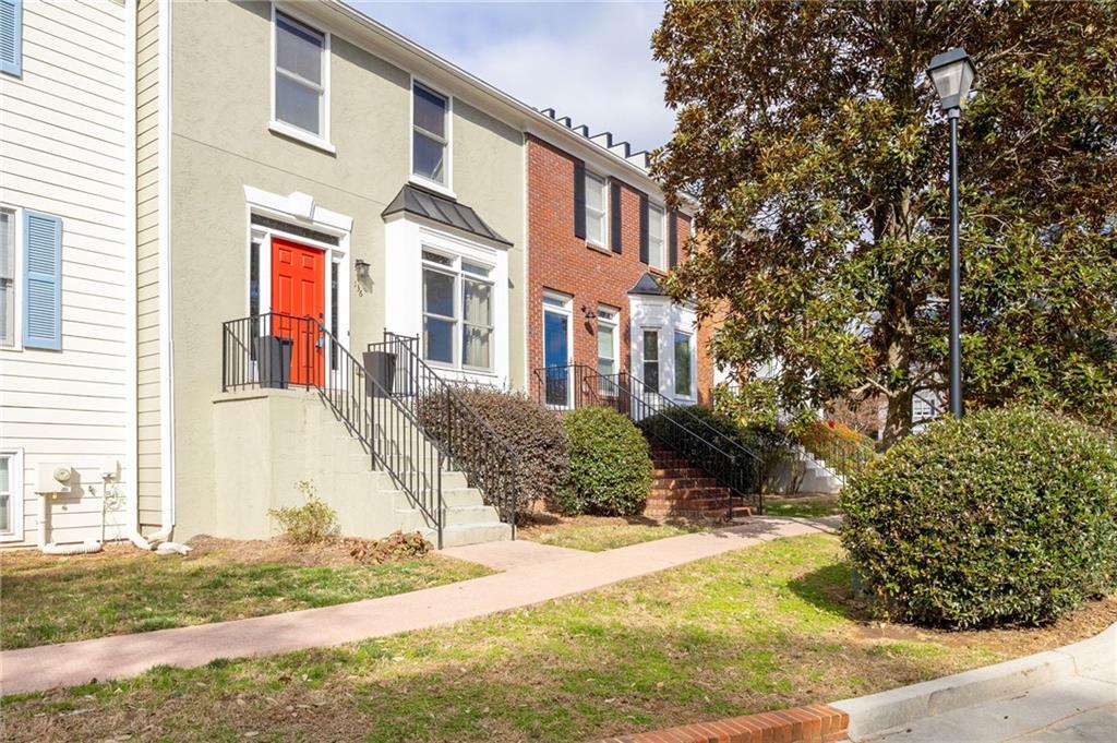 260 Manning Road SW 136