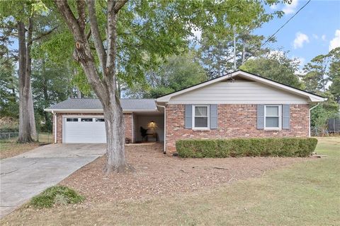 2577 Glen Circle Lawrenceville GA 30044
