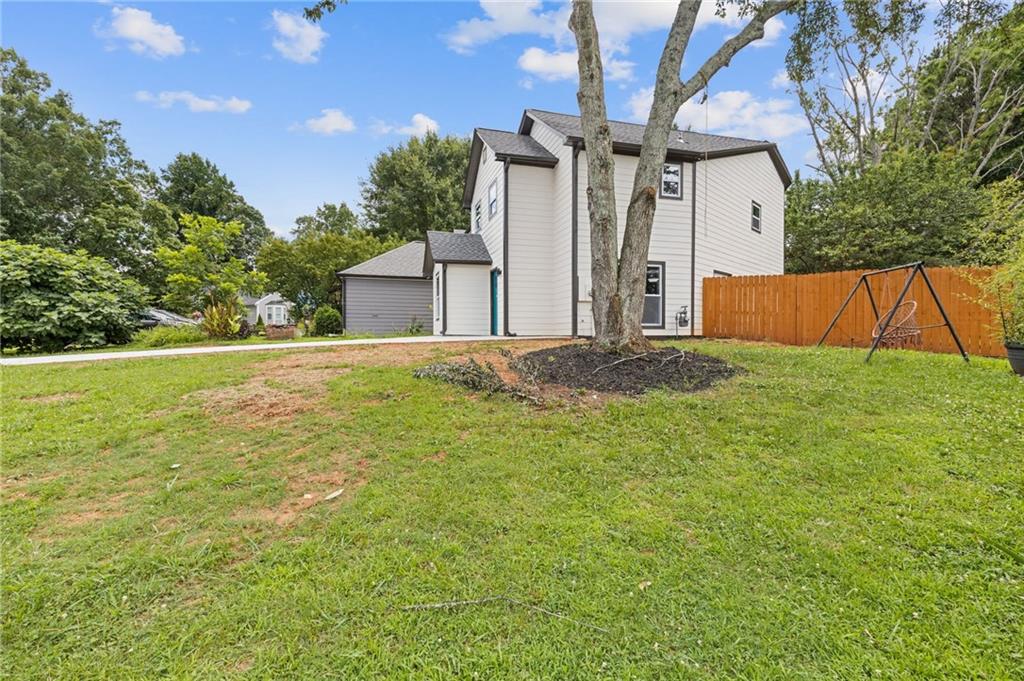 1164 Red Oak Cove