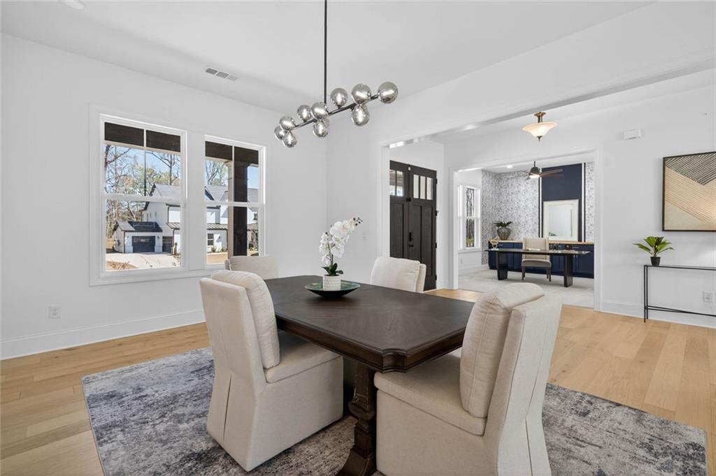 512 Cedar Crest Circle