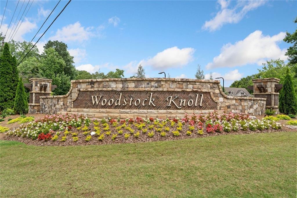 Woodstock Knoll - Residential