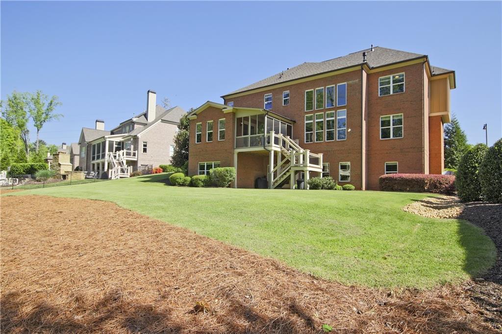 2331 Kinsale Point NW