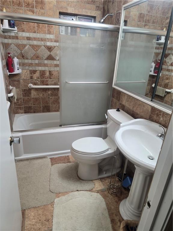 CARDINAL MANOR - Residential