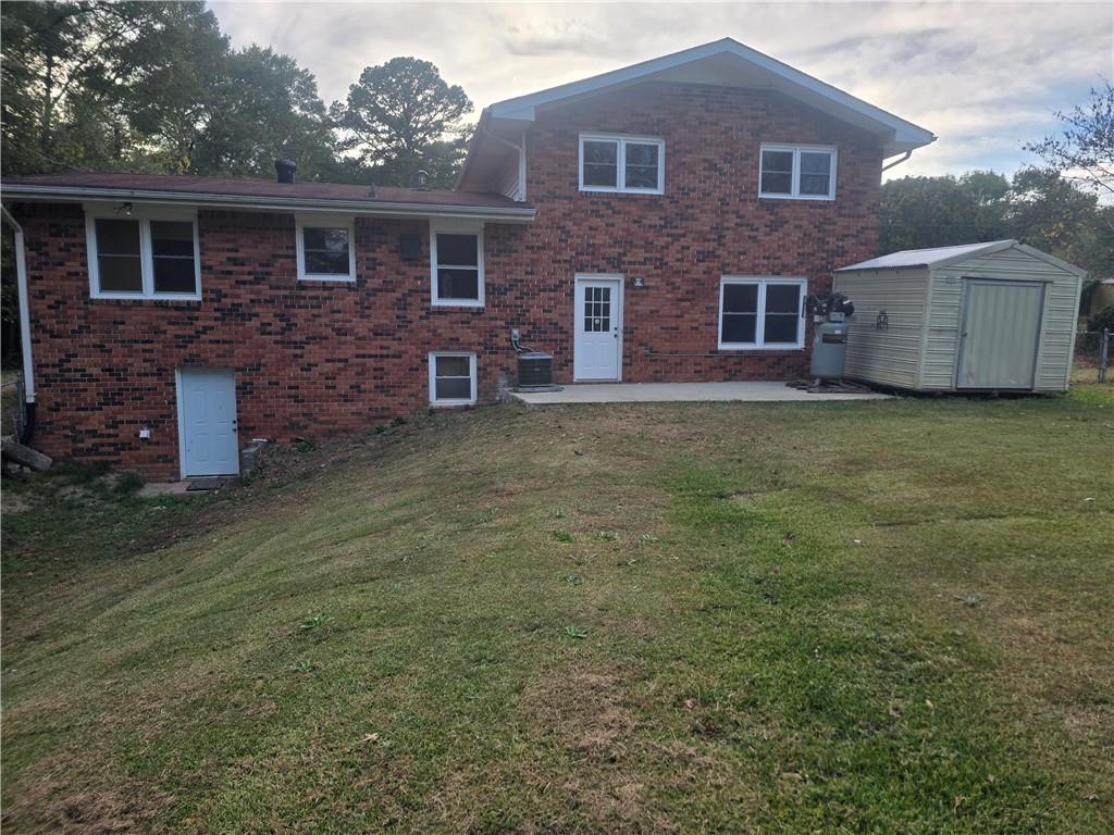 CARDINAL MANOR - Residential