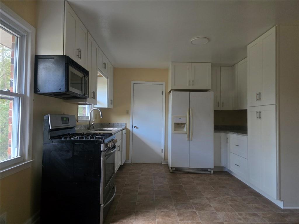 CARDINAL MANOR - Residential