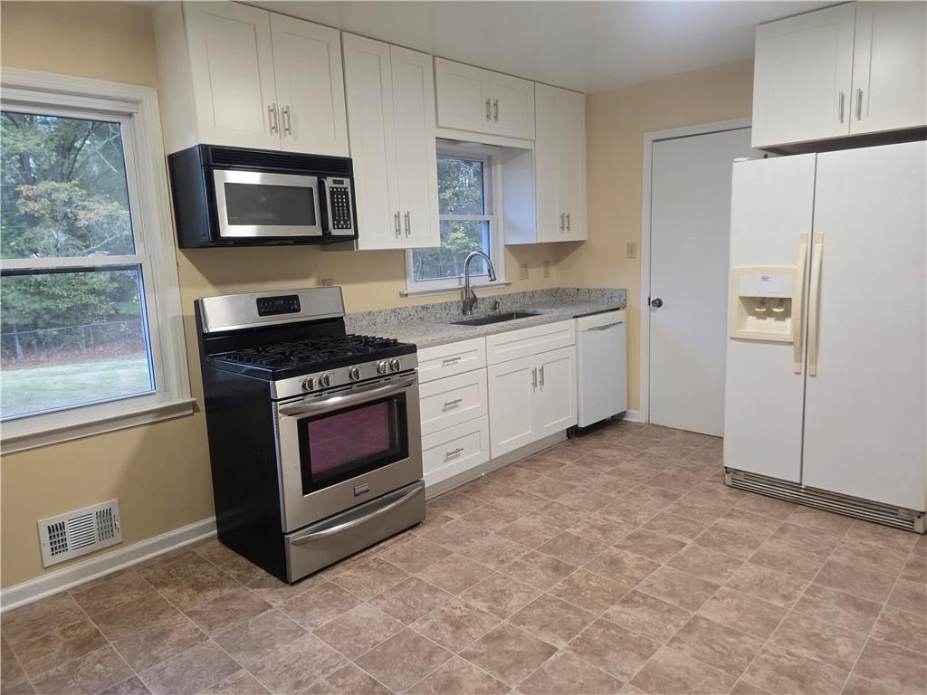 CARDINAL MANOR - Residential