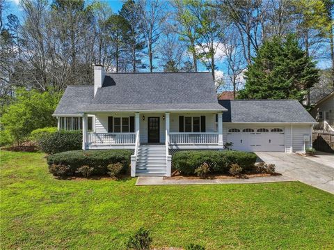 141 Lake Somerset Crest NW Marietta GA 30064