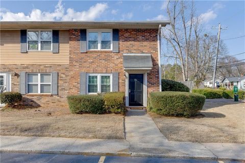 Condo For Sale - 51 Northdale Place<br/> Lawrenceville, GA 30046