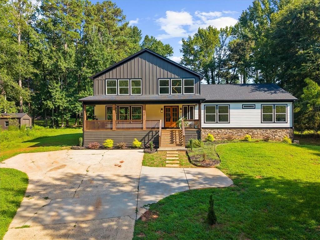 170 Lakeview Lane