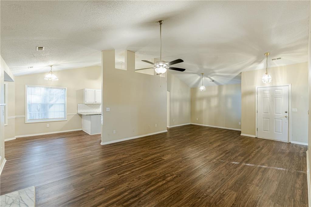 Vineyards Eagles Landing - Residential