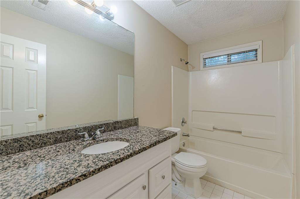 Vineyards Eagles Landing - Residential