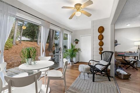 Condo For Sale - 115 Fair Haven Way<br/> Smyrna, GA 30080