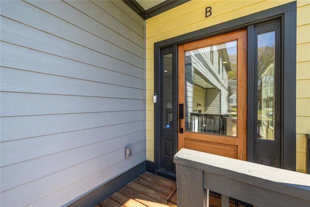 976 Dunning Street SE B