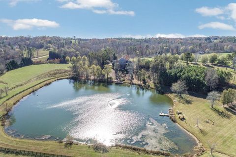 A home in Murrayville