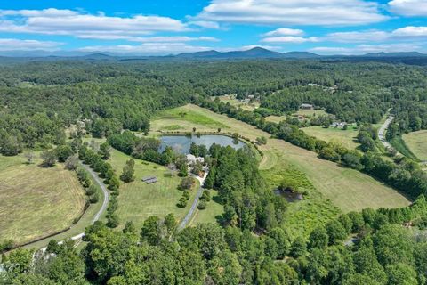 A home in Murrayville